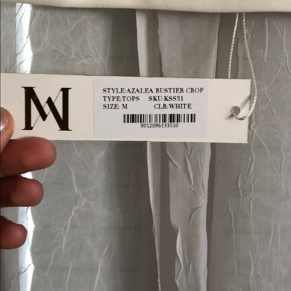 White underwire crop top - Picture 6 of 8